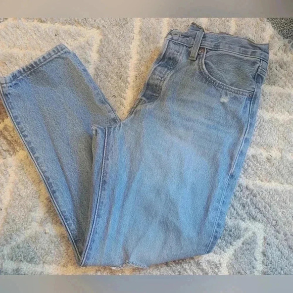 Levi's |501 Cropped Jean in Athens Break pc9-36200-0187 W27xW26 - Picture 13 of 13